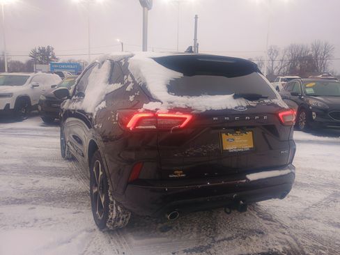 Used 2023 Ford Escape ST-Line Select w/ Tech Pack #2 image 7