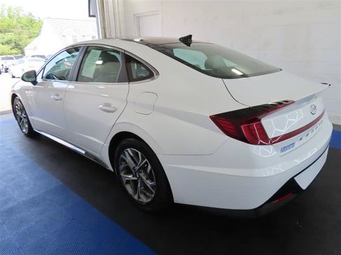 Used 2022 Hyundai Sonata SEL w/ Convenience Package FWD image 10