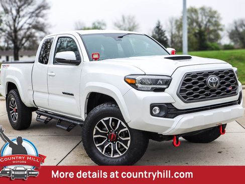 Used 2021 Toyota Tacoma TRD Sport w/ TRD Premium Sport Package image 1