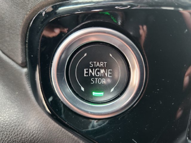Used 2025 GMC Sierra 1500 SLT RWD image 19