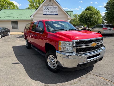 Used 2013 Chevrolet Silverado 2500 LT AWD/4WD image 1