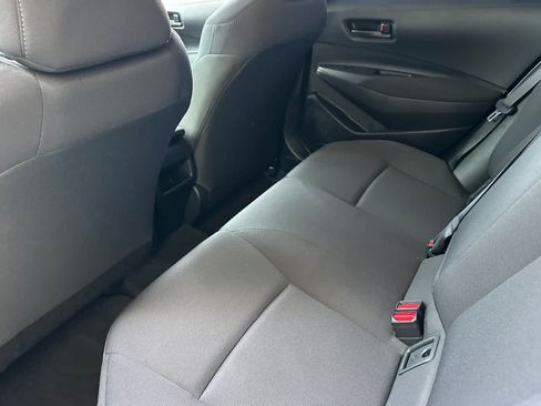 Used 2022 Toyota Corolla LE w/ LE Convenience Package FWD image 11