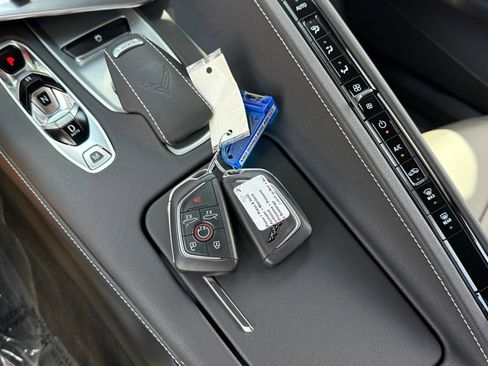 Used 2024 Chevrolet Corvette Stingray Coupe w/ 1LT RWD image 34