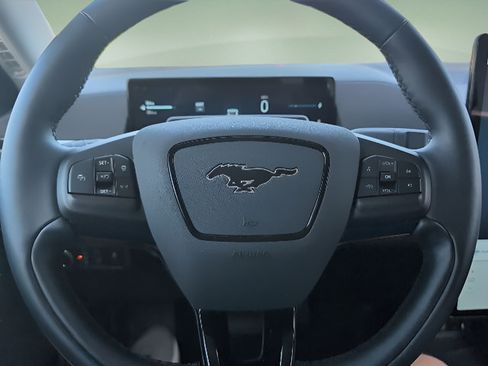 Used 2025 Ford Mustang Mach-E Select AWD/4WD image 18