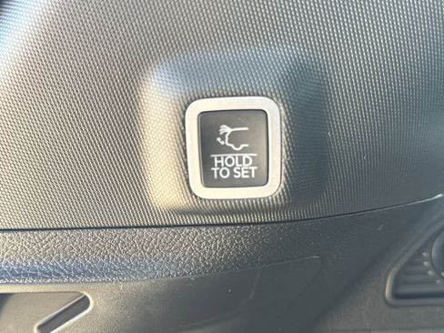 New 2026 Jeep Grand Cherokee Laredo X image 6