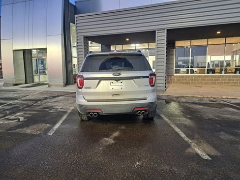 Used 2019 Ford Explorer Sport w/ Equipment Group 401A image 4