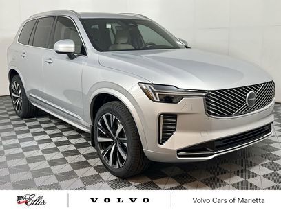New 2025 Volvo XC90 B6 Core w/ Climate Package
