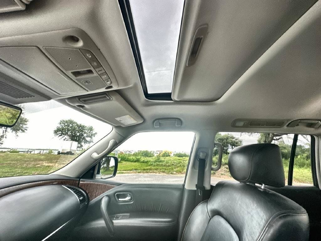 Used 2020 Nissan Armada Platinum w/ Captain's Chairs Package RWD image 24
