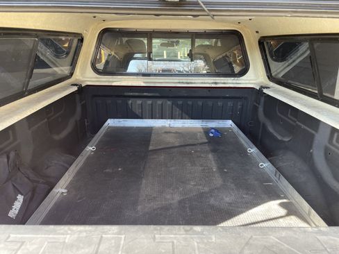 Used 2017 Nissan Titan PRO-4X image 24