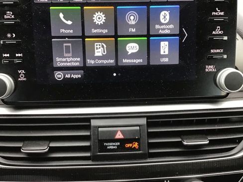 Used 2020 Honda Accord Sport image 12