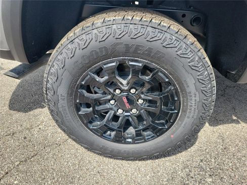New 2026 GMC Canyon Elevation w/ Convenience Package AWD/4WD image 5