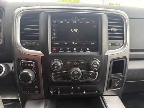 Used 2021 RAM 1500 Classic SLT w/ Electronics Convenience Group AWD/4WD image 23