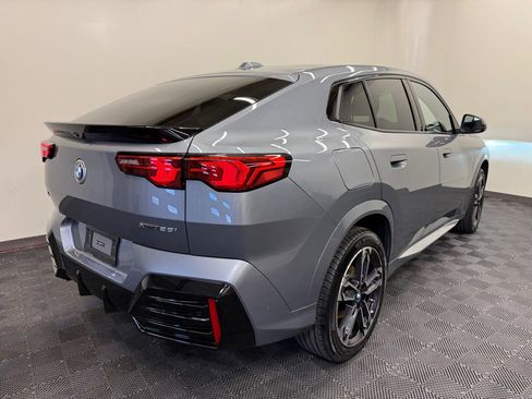 Used 2025 BMW X2 xDrive28i w/ M Sport Package AWD/4WD image 13