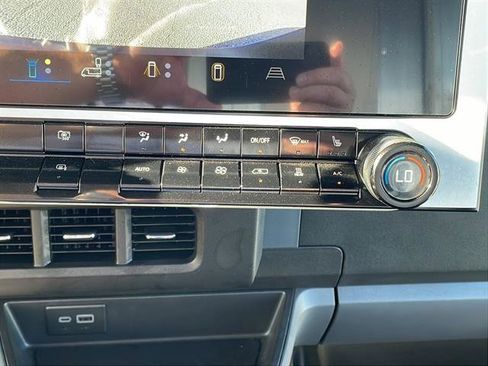 Used 2024 Chevrolet Brightdrop 400 image 19