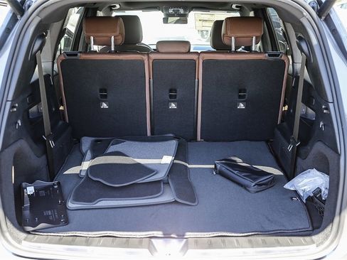 Used 2024 Mercedes-Benz GLB 250 image 30