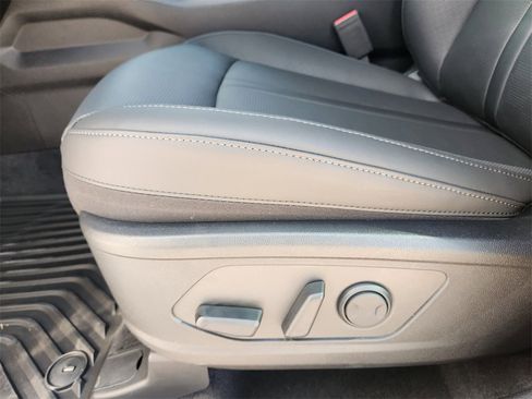 New 2026 Kia Sorento EX image 18