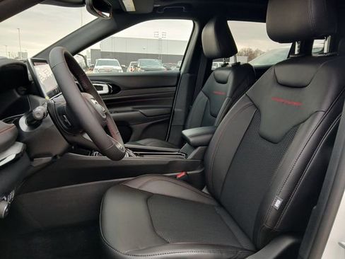 New 2026 Jeep Compass Trailhawk AWD/4WD image 10