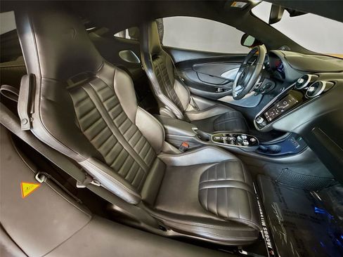 Used 2025 McLaren GTS image 19