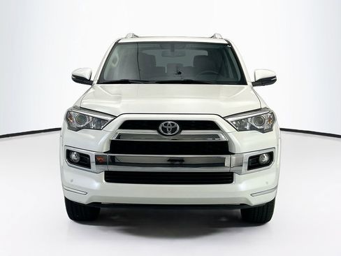Used 2016 Toyota 4Runner Limited AWD/4WD image 2