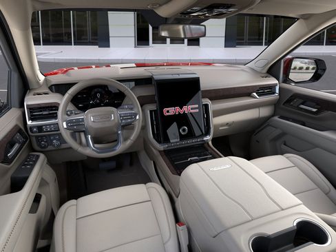 New 2026 GMC Yukon Denali w/ Sun & Power Step Package image 39