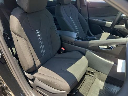 New 2026 Hyundai Elantra Sport FWD image 21