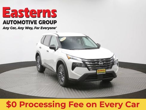 Used 2024 Nissan Rogue S AWD/4WD image 51
