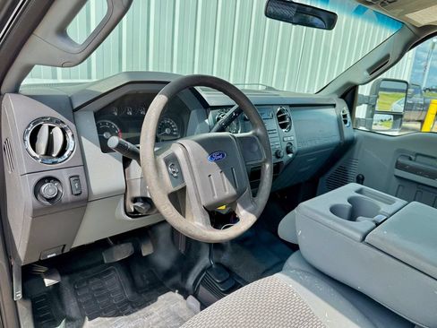 Used 2012 Ford F250 XL AWD/4WD image 10