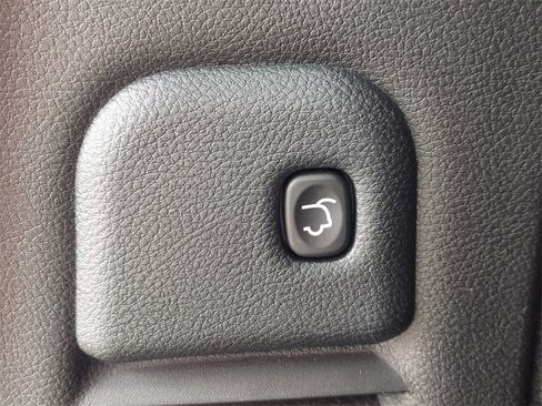 Used 2022 Dodge Durango R/T w/ Trailer Tow Group IV image 14