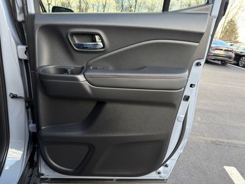 New 2026 Honda Ridgeline Black Edition image 23