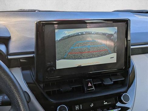 Used 2023 Toyota Corolla LE image 13
