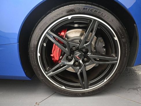 Used 2022 Chevrolet Corvette Stingray Premium Conv w/ Z51 Performance Package RWD image 42