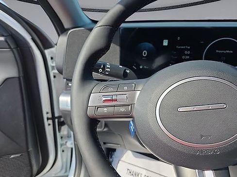 New 2026 Hyundai Kona Limited FWD image 30