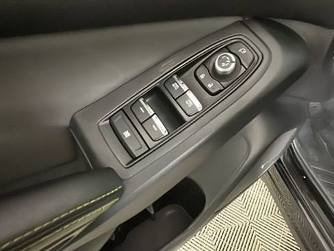 Used 2024 Subaru Ascent Onyx Edition Limited AWD/4WD image 11