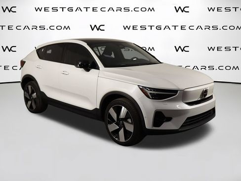 Used 2023 Volvo C40 P8 Recharge Ultimate AWD/4WD image 44