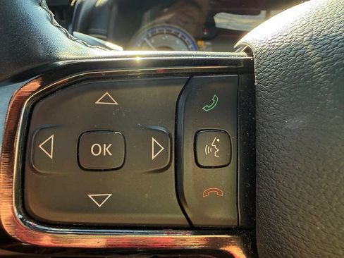 Used 2022 RAM 1500 Limited AWD/4WD image 18