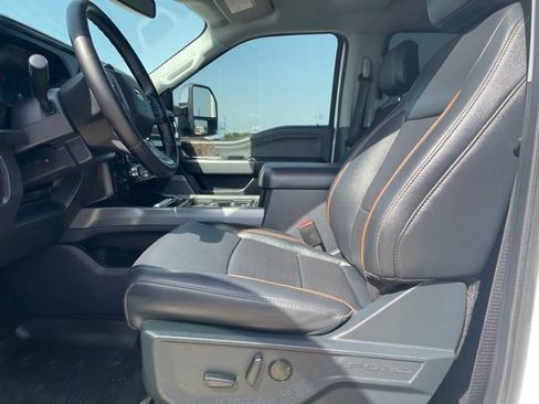 Used 2026 Ford F350 Lariat w/ Chrome Package AWD/4WD image 2