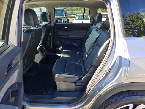 Used 2022 Volkswagen Atlas SEL image 18