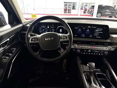 Used 2024 Kia Telluride SX AWD/4WD image 16