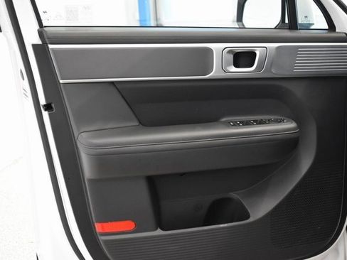 Used 2025 Hyundai Santa Fe SEL image 20