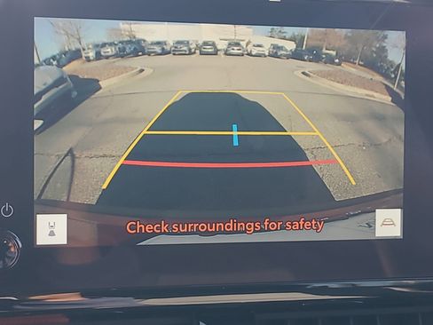 Certified 2024 Toyota Corolla Cross XLE image 19