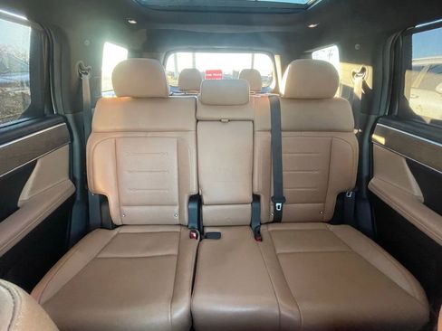 Used 2024 Hyundai Santa Fe Limited image 23