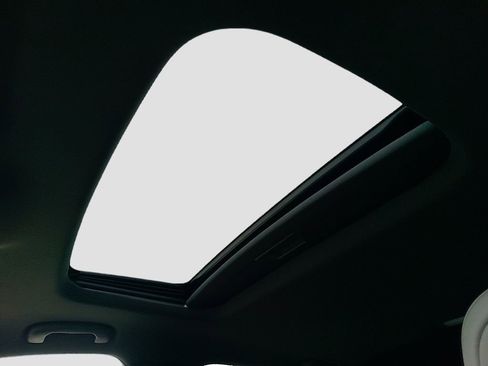 Used 2025 Buick Envista Avenir image 19