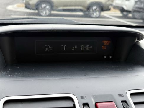 Used 2017 Subaru Crosstrek 2.0i Premium w/ Popular Package #2 image 23