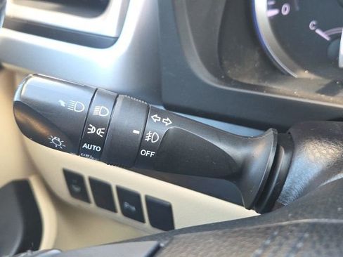 Used 2018 Toyota Highlander Limited image 43