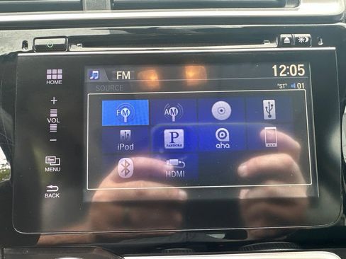 Used 2017 Honda Fit EX image 18