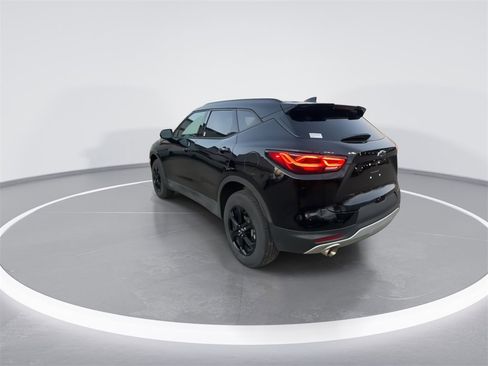 Used 2023 Chevrolet Blazer LT w/ Convenience Package image 6