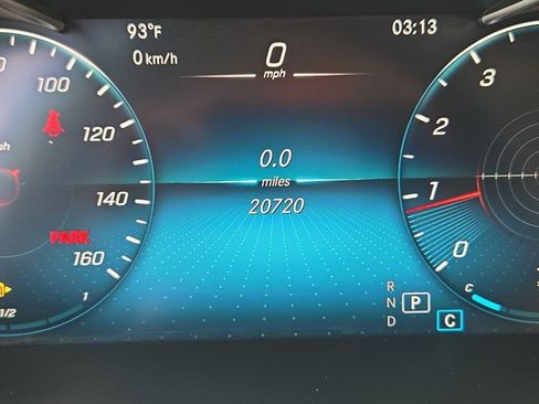 Used 2022 Mercedes-Benz GLC 300 image 10