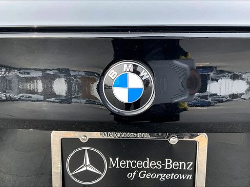 Used 2025 BMW M5 w/ Executive Package image 30