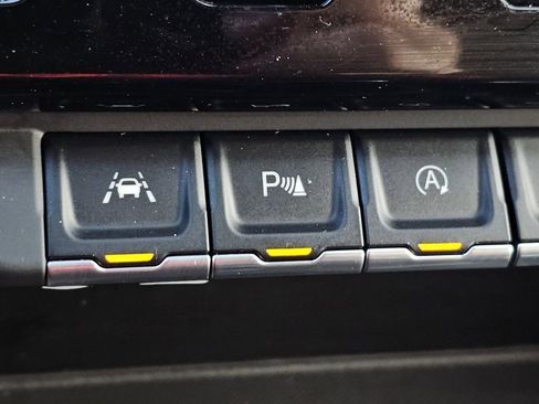 Used 2022 GMC Sierra 1500 Denali w/ Denali Reserve Package image 15