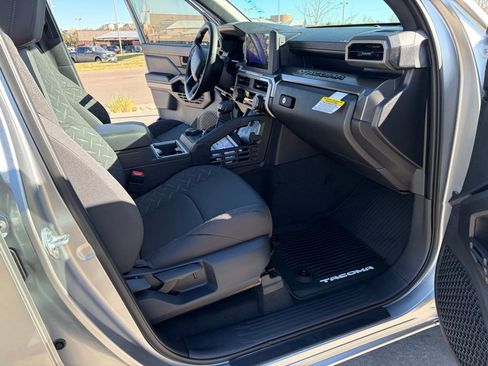 New 2026 Toyota Tacoma SR5 AWD/4WD image 15